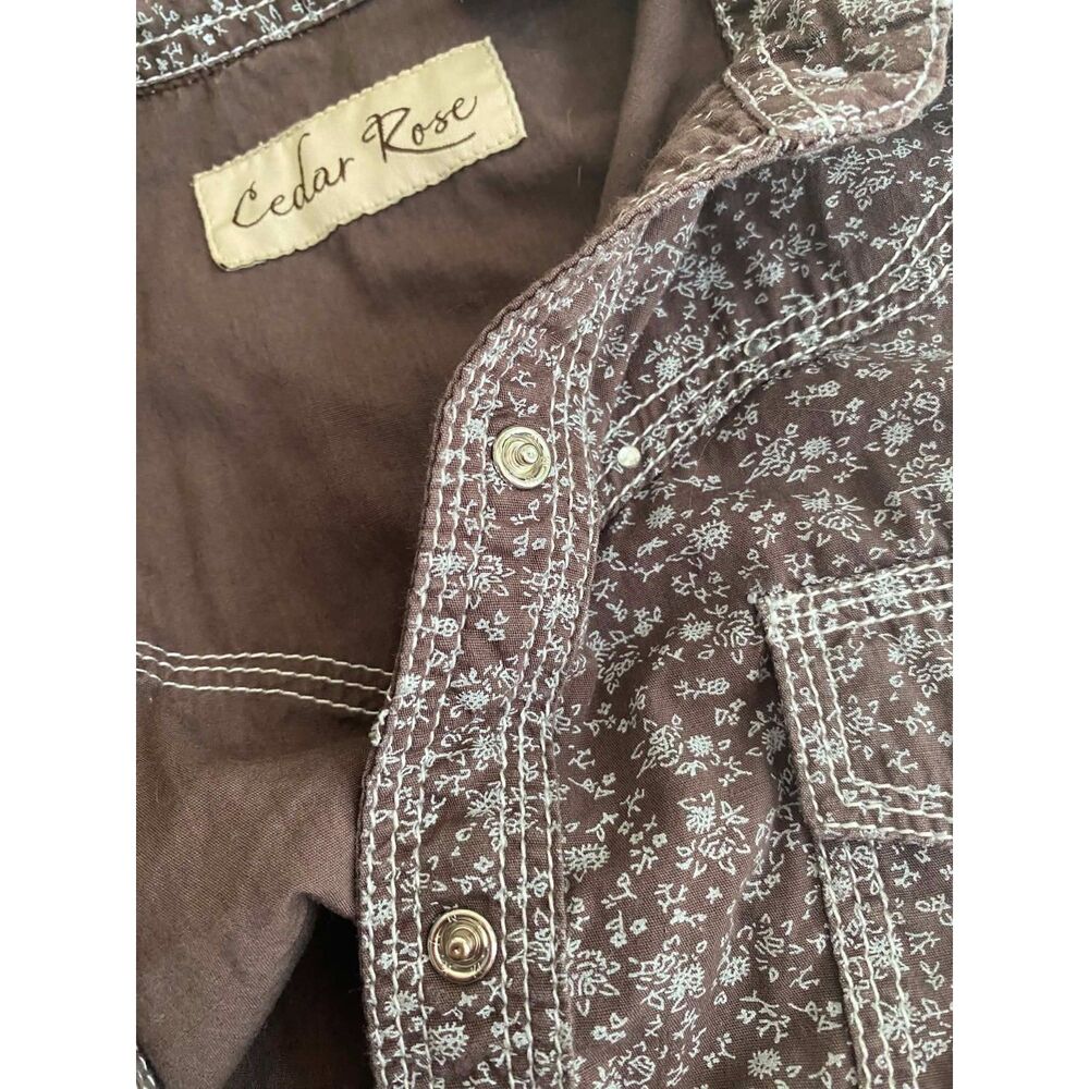 Cedar Rose Brown Floral Western Snap Button Shirt Women's Size Small - Picture 6 of 8